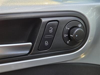 2014 Volkswagen Beetle-Classic 2.5L PZEV   - Photo 14 - Roseville, CA 95678
