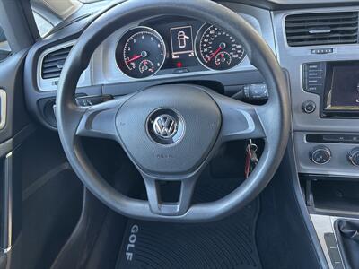 2015 Volkswagen Golf TSI Launch Edition - Photo 12 - Portland, OR 97003