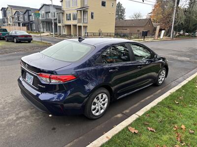 2023 Toyota Corolla Hybrid LE   - Photo 5 - Portland, OR 97003