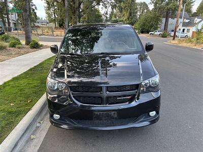 2017 Dodge Grand Caravan GT   - Photo 2 - Portland, OR 97003