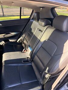 2017 Kia Sportage EX   - Photo 13 - Portland, OR 97003