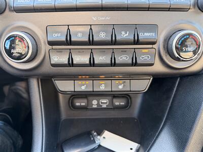 2017 Kia Sportage EX   - Photo 16 - Portland, OR 97003