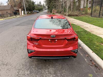 2021 Kia Forte FE - Photo 5 - Portland, OR 97003