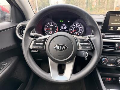 2021 Kia Forte FE - Photo 11 - Portland, OR 97003