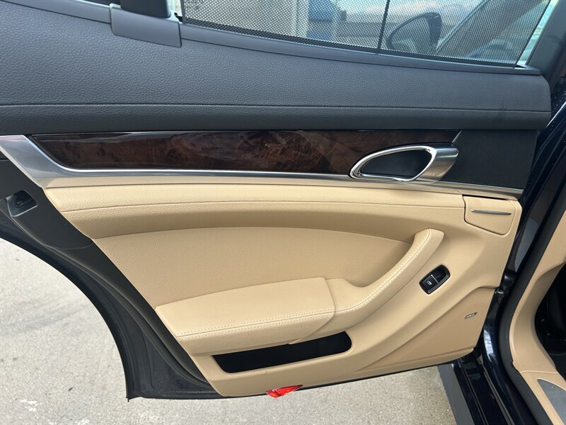 2016 Porsche Panamera S - Photo 30 - Lake Havasu City, AZ 86403