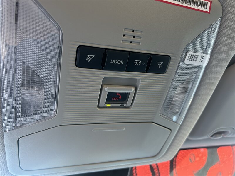 2024 Toyota RAV4 LE - Photo 23 - Fountain Hills, AZ 85268