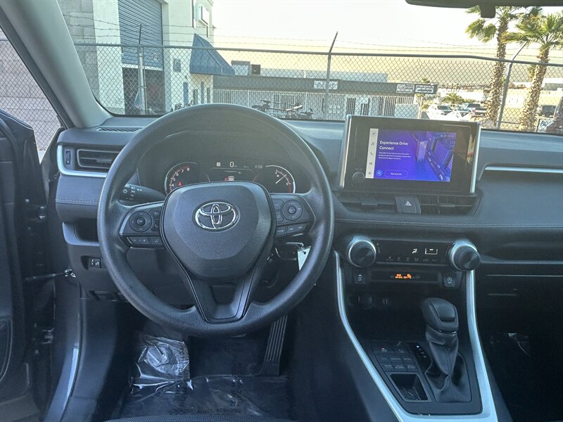 2024 Toyota RAV4 LE - Photo 17 - Fountain Hills, AZ 85268