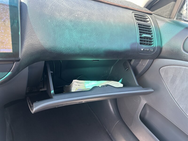 2003 Honda Civic LX - Photo 23 - Fountain Hills, AZ 85268