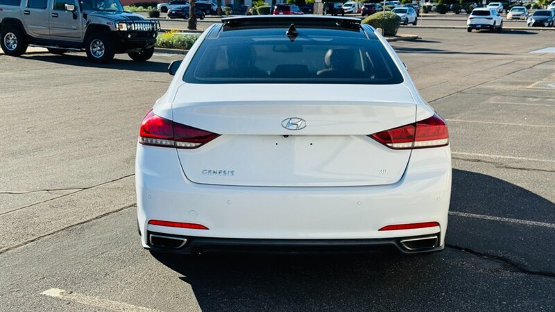 2015 Hyundai Genesis 3.8L - Photo 5 - Fountain Hills, AZ 85268