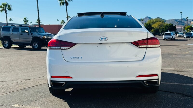 2015 Hyundai Genesis 3.8L - Photo 6 - Fountain Hills, AZ 85268