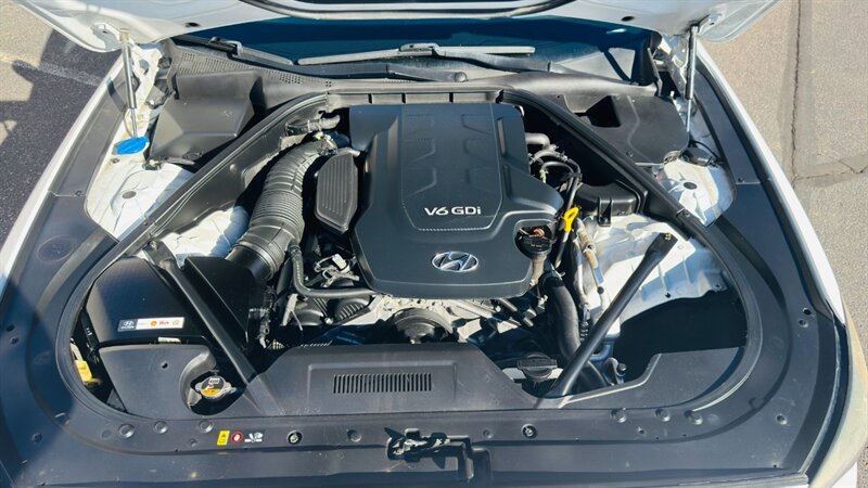 2015 Hyundai Genesis 3.8L - Photo 28 - Fountain Hills, AZ 85268