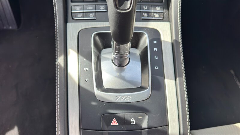 2019 Porsche 718 Cayman - Photo 32 - Fountain Hills, AZ 85268