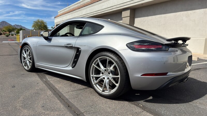 2019 Porsche 718 Cayman - Photo 7 - Fountain Hills, AZ 85268