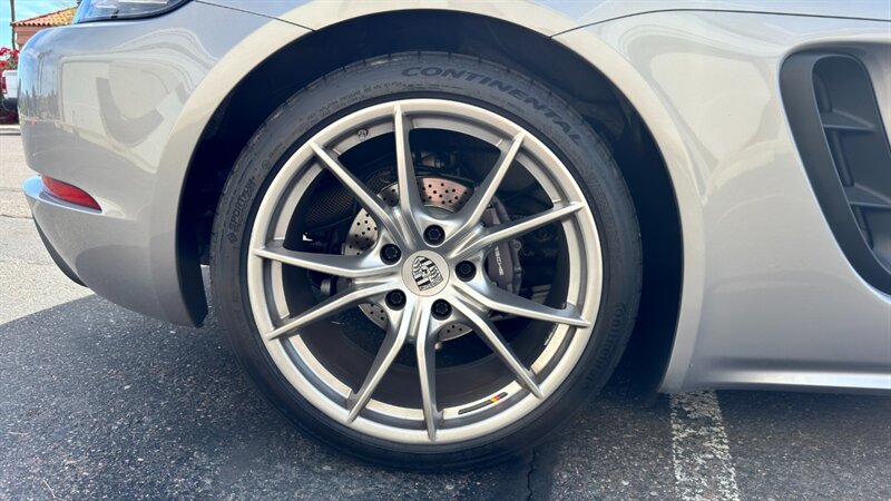 2019 Porsche 718 Cayman - Photo 21 - Fountain Hills, AZ 85268