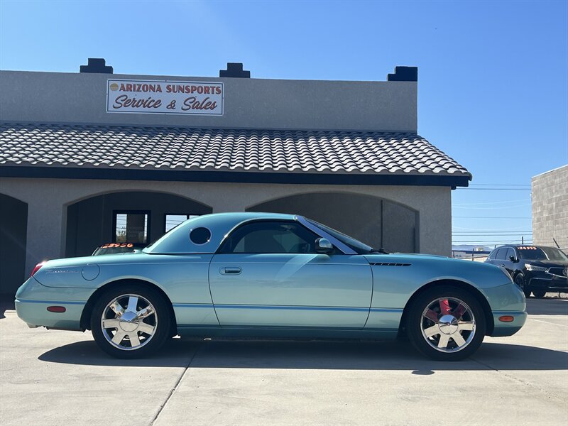 2002 Ford Thunderbird Deluxe - Photo 6 - Lake Havasu City, AZ 86403