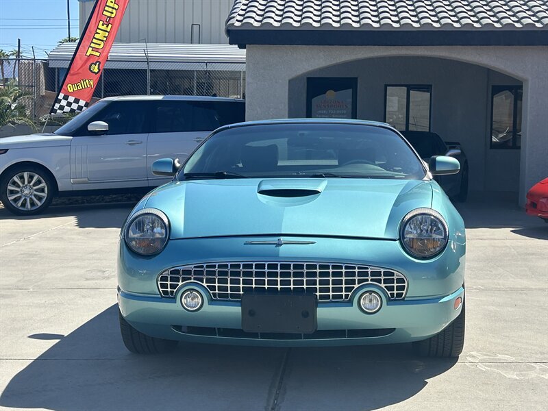 2002 Ford Thunderbird Deluxe - Photo 13 - Lake Havasu City, AZ 86403