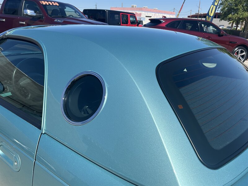 2002 Ford Thunderbird Deluxe - Photo 34 - Lake Havasu City, AZ 86403