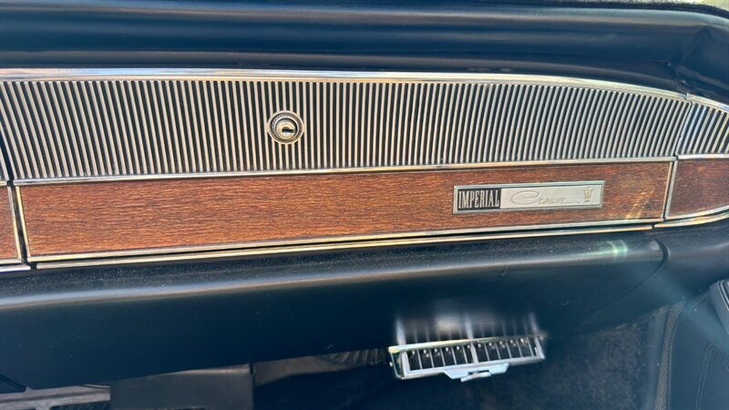 1965 Imperial Crown Convertible - Photo 35 - Fountain Hills, AZ 85268