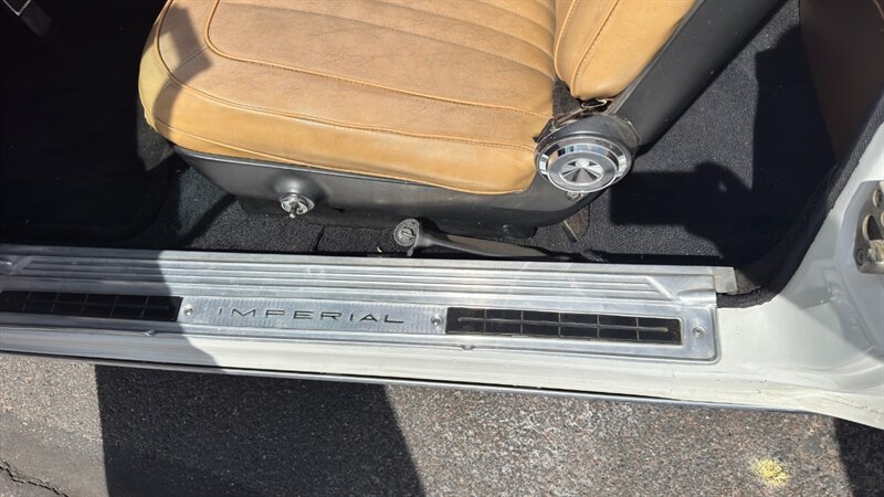 1965 Imperial Crown Convertible - Photo 24 - Fountain Hills, AZ 85268