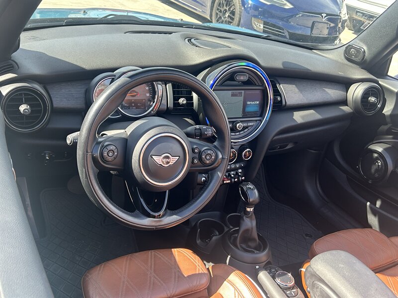 2018 MINI Convertible Cooper S - Photo 26 - Fountain Hills, AZ 85268
