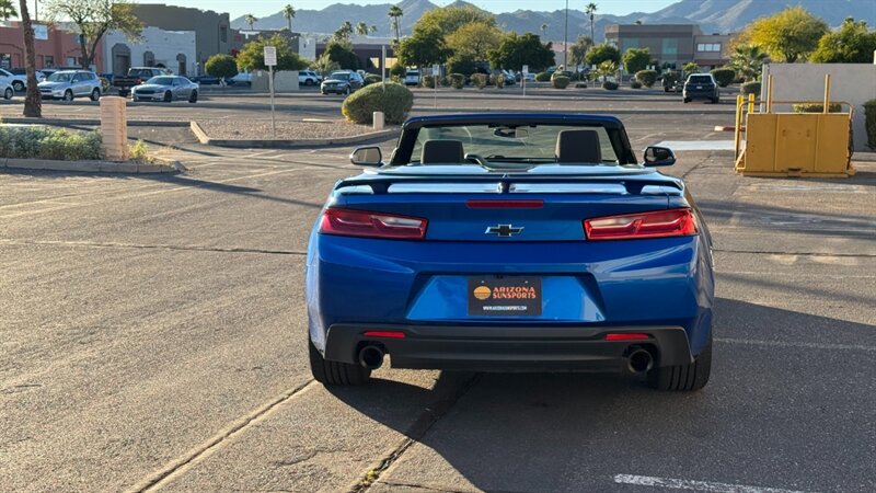 2018 Chevrolet Camaro LT Convertible - Photo 4 - Lake Havasu City, AZ 86403