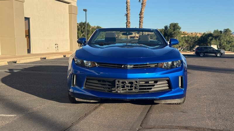 2018 Chevrolet Camaro LT Convertible - Photo 8 - Lake Havasu City, AZ 86403