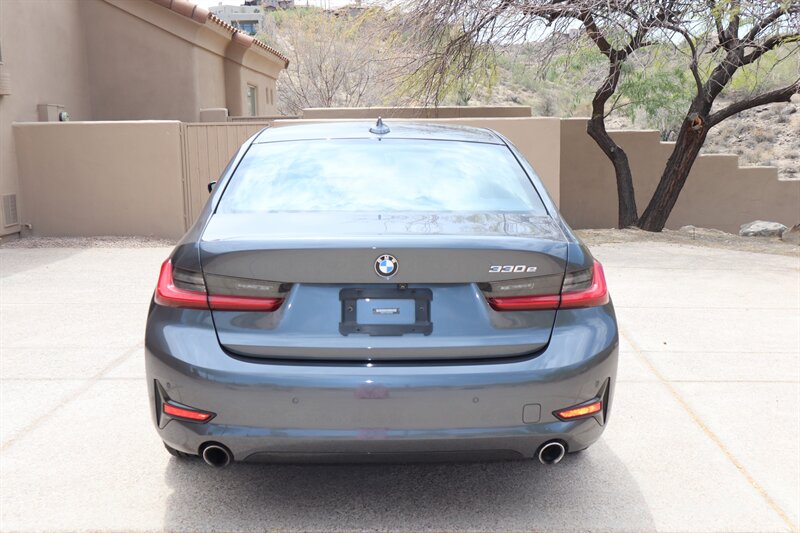 2021 BMW 330e - Photo 5 - Fountain Hills, AZ 85268
