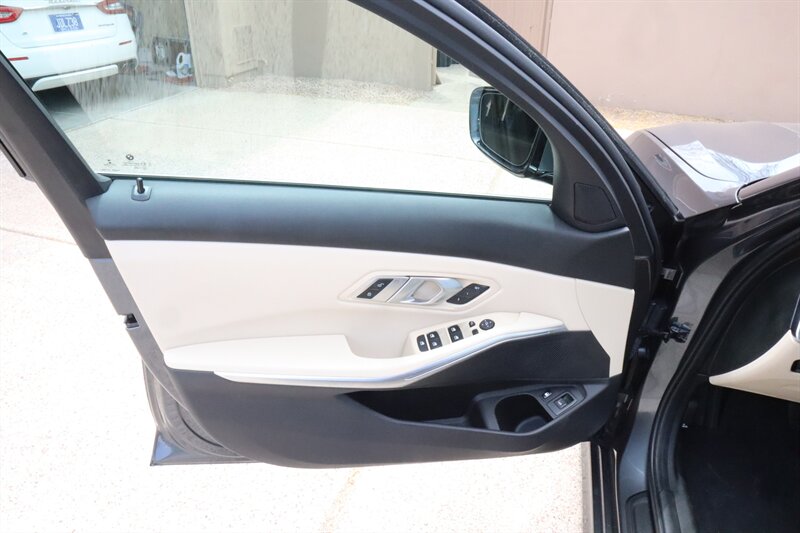 2021 BMW 330e - Photo 10 - Fountain Hills, AZ 85268