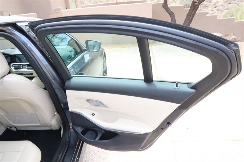2021 BMW 330e - Photo 12 - Fountain Hills, AZ 85268