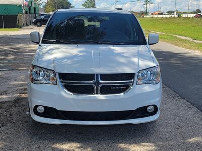 2018 Dodge Grand Caravan SXT   - Photo 2 - Orlando, FL 32833