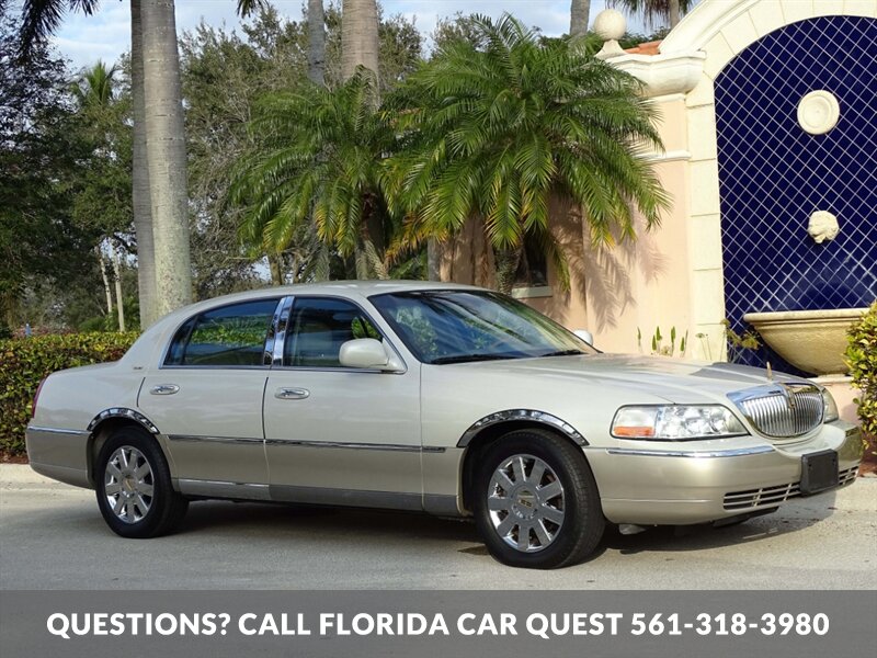 2004 Lincoln Town Car Ultimate  Limited - Photo 16 - West Palm Beach, FL 33411