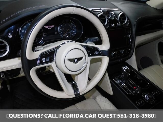 2018 Bentley Bentayga Onyx Edition   - Photo 7 - West Palm Beach, FL 33411