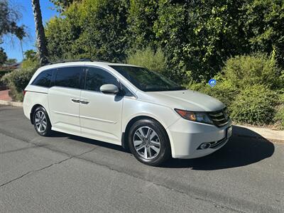 2014 Honda Odyssey Touring Elite   - Photo 4 - Valley Village, CA 91607