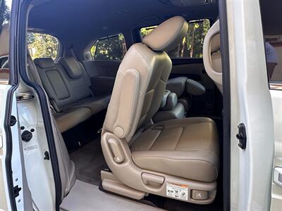2014 Honda Odyssey Touring Elite   - Photo 40 - Valley Village, CA 91607