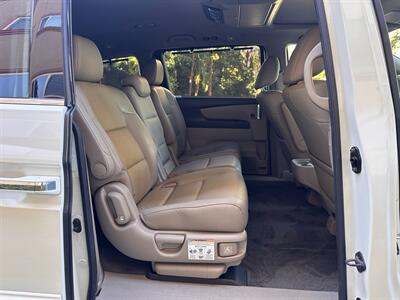 2014 Honda Odyssey Touring Elite   - Photo 32 - Valley Village, CA 91607