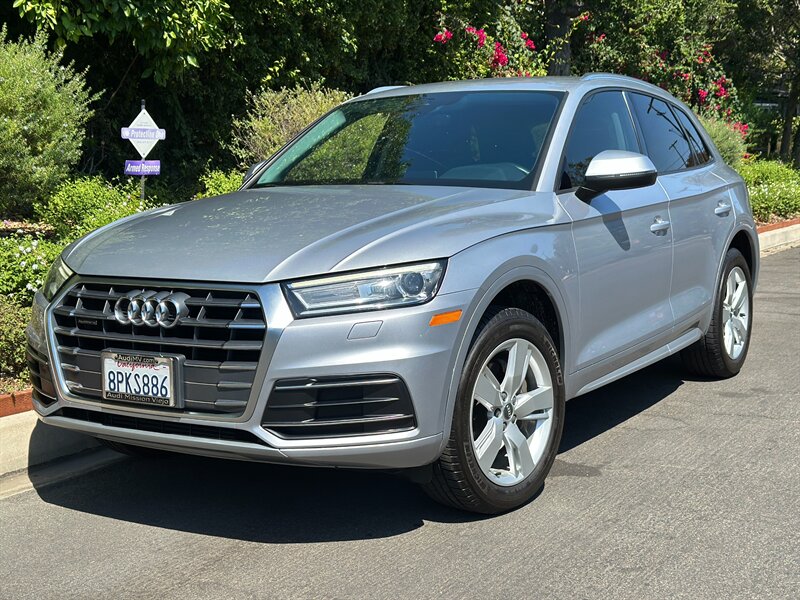 2018 Audi Q5 2.0T quattro Premium  