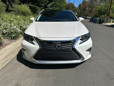 2018 Lexus ES 350   - Photo 2 - Valley Village, CA 91607