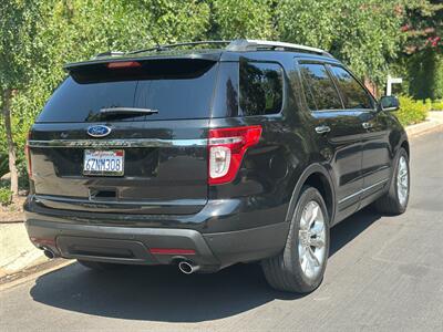 2013 Ford Explorer XLT - Photo 11 - Valley Village, CA 91607