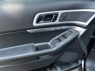 2013 Ford Explorer XLT - Photo 22 - Valley Village, CA 91607