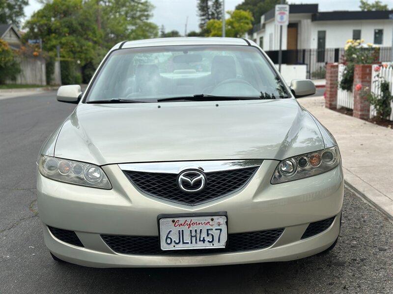 2004 Mazda MAZDA6 i  