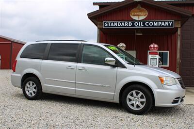 2012 Chrysler Town & Country Touring-L   - Photo 5 - Maxwell, IN 46154