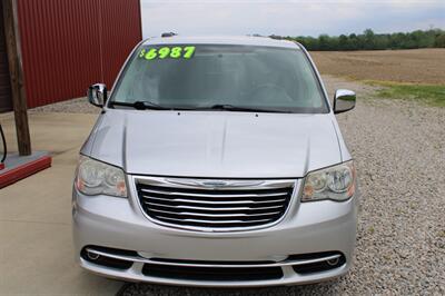 2012 Chrysler Town & Country Touring-L   - Photo 20 - Maxwell, IN 46154