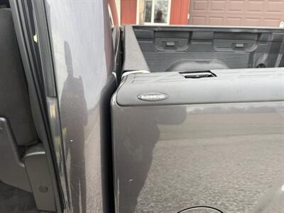 2010 GMC Sierra 1500 SLE - Photo 18 - Shirley, IN 47384