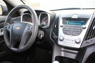 2014 Chevrolet Equinox LS   - Photo 18 - Maxwell, IN 46154