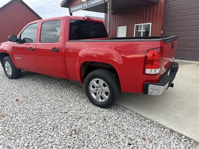 2013 GMC Sierra 1500 SLE - Photo 5 - Shirley, IN 47384