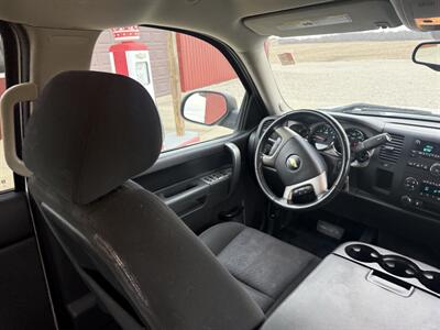 2012 Chevrolet Silverado 1500 LT   - Photo 9 - Shirley, IN 47384