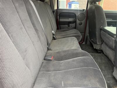 2005 Dodge Ram 2500 ST 4dr Quad Cab ST - Photo 33 - Shirley, IN 47384