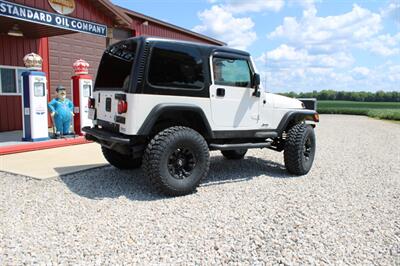 2006 Jeep Wrangler SE SE 2dr SUV   - Photo 12 - Maxwell, IN 46154