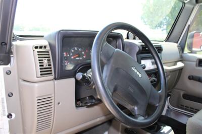 2006 Jeep Wrangler SE SE 2dr SUV   - Photo 57 - Maxwell, IN 46154