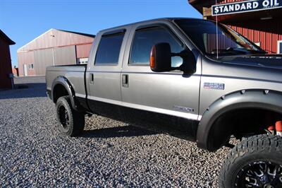 2004 Ford F-250 Super Duty 4dr Crew Cab Lariat   - Photo 5 - Maxwell, IN 46154